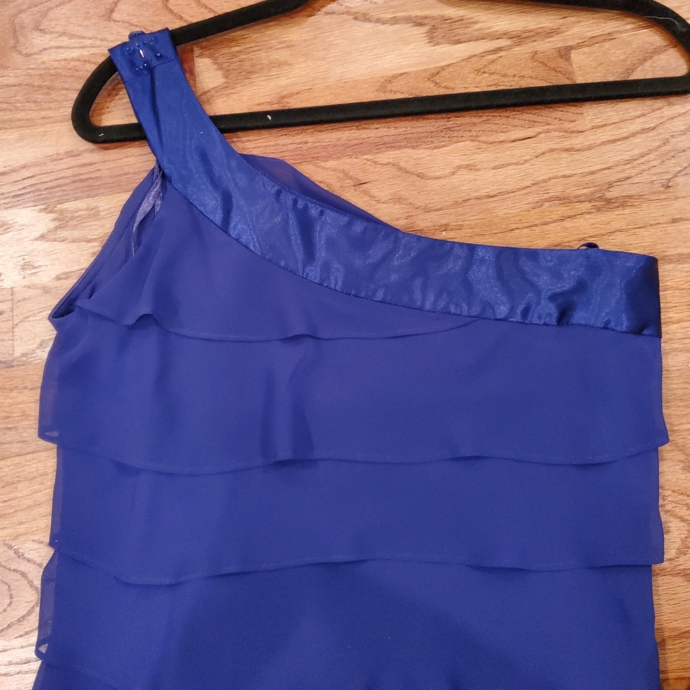 Cocktail dress - Picture 3 of 3